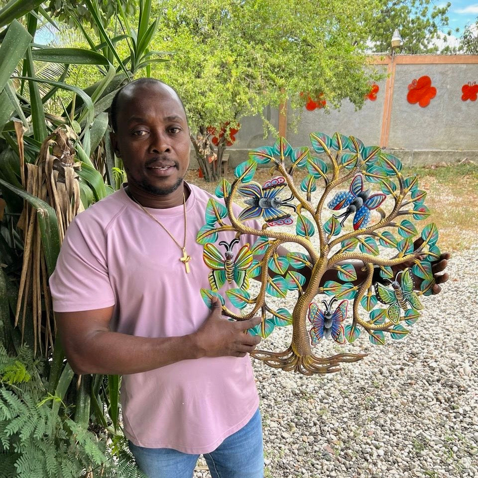 Colbert- Painting Green Leaf Butterfly