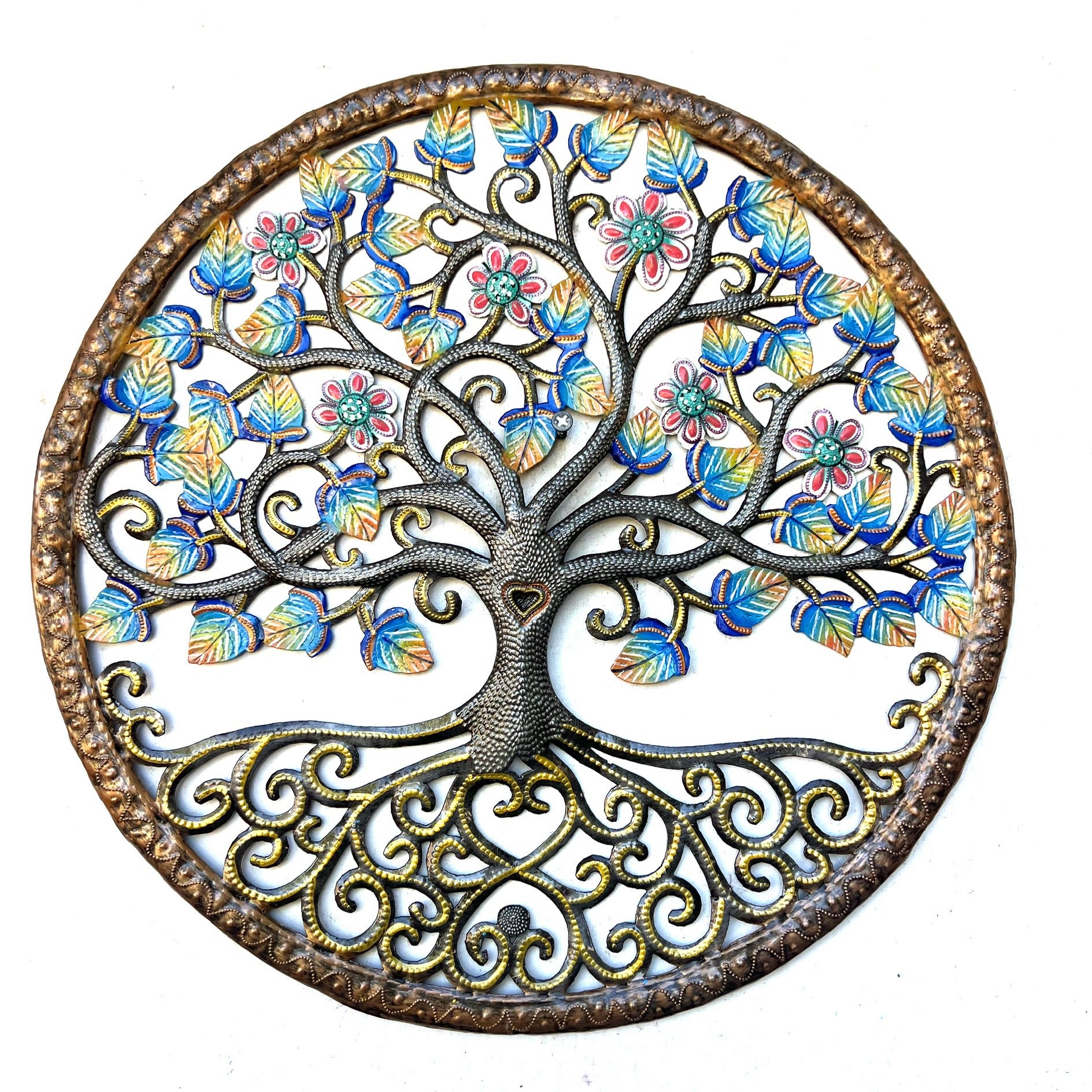 Antoine- Round Bronze Heart Tree