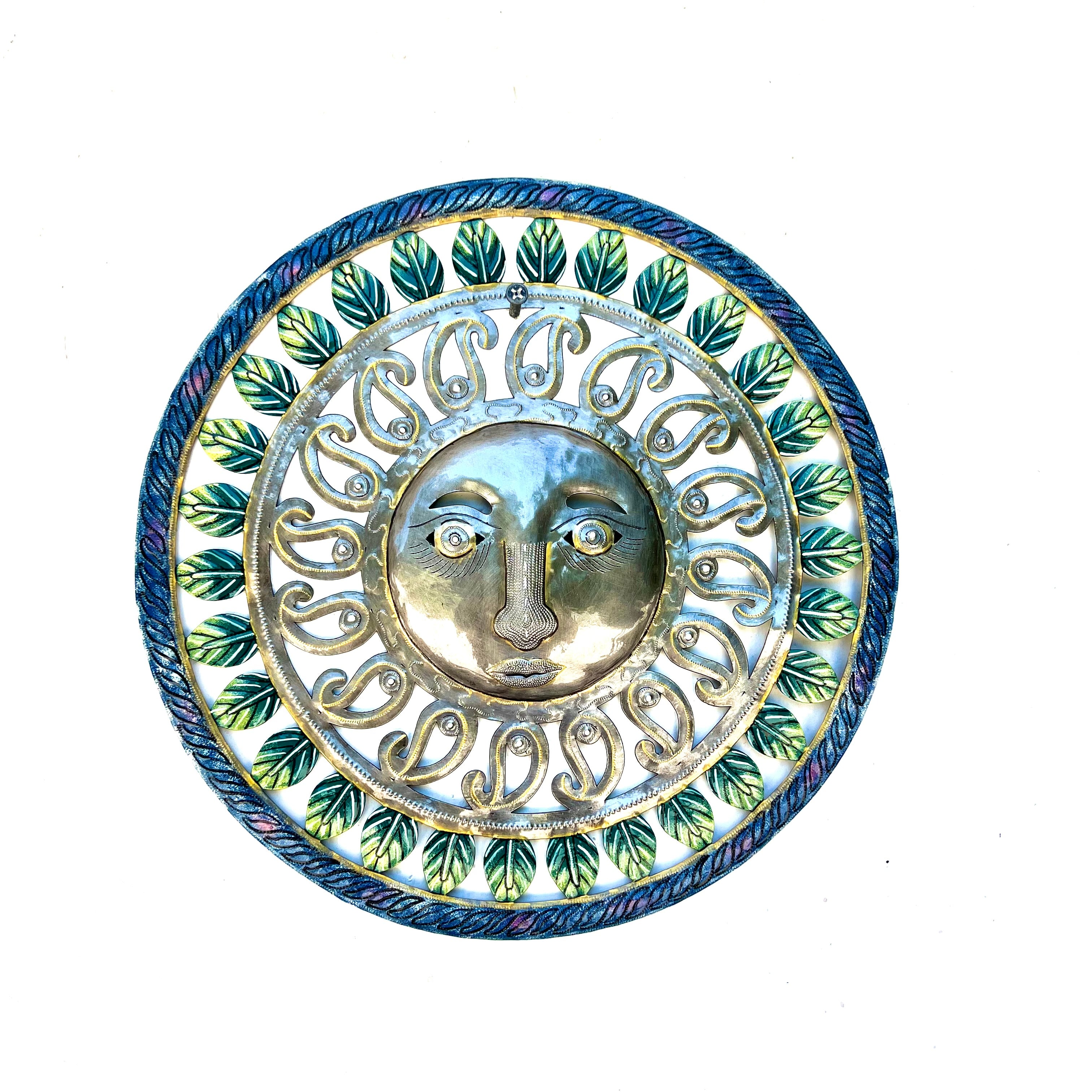 Kensley Round Sun With Green Leaf