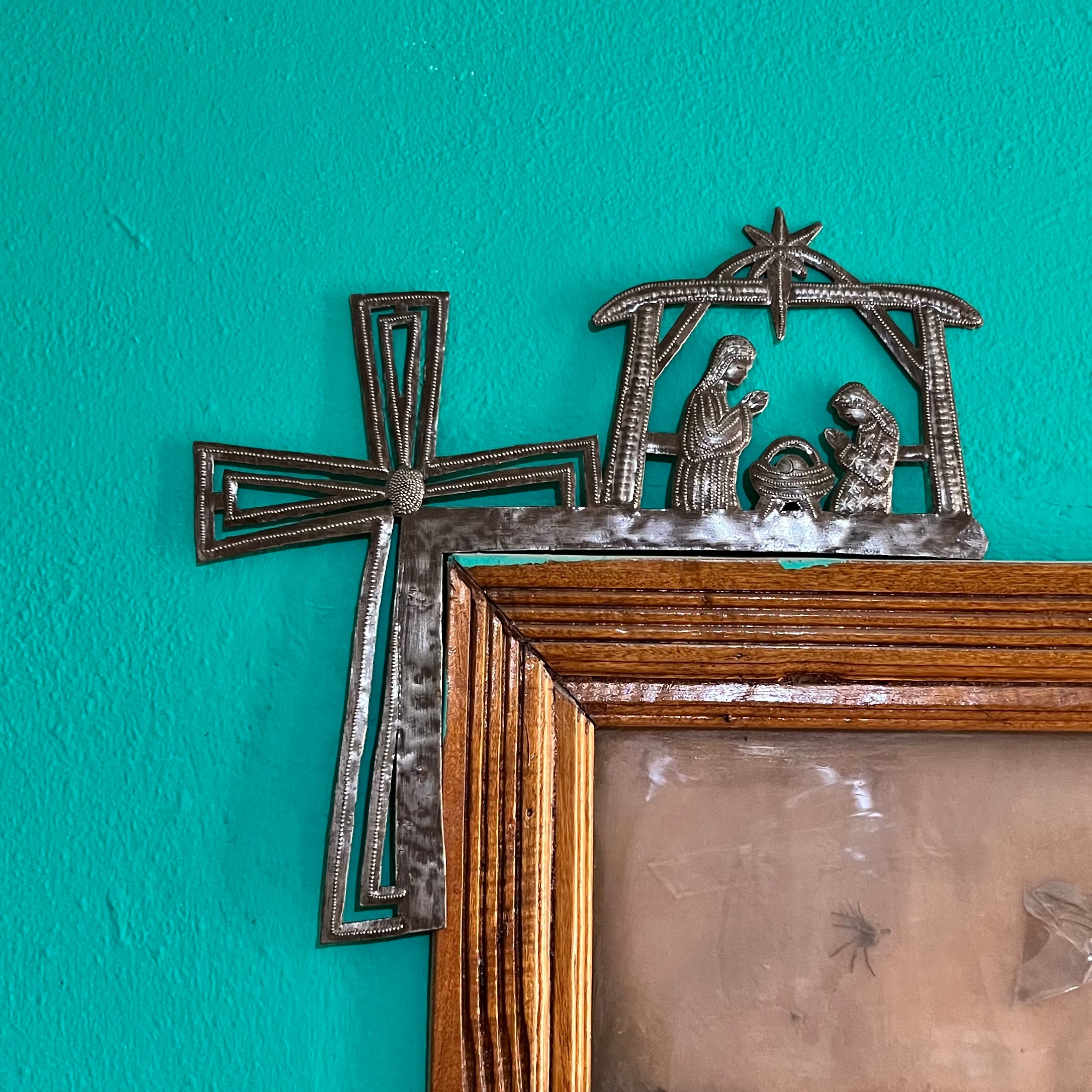 Nativity Cross Door Corner