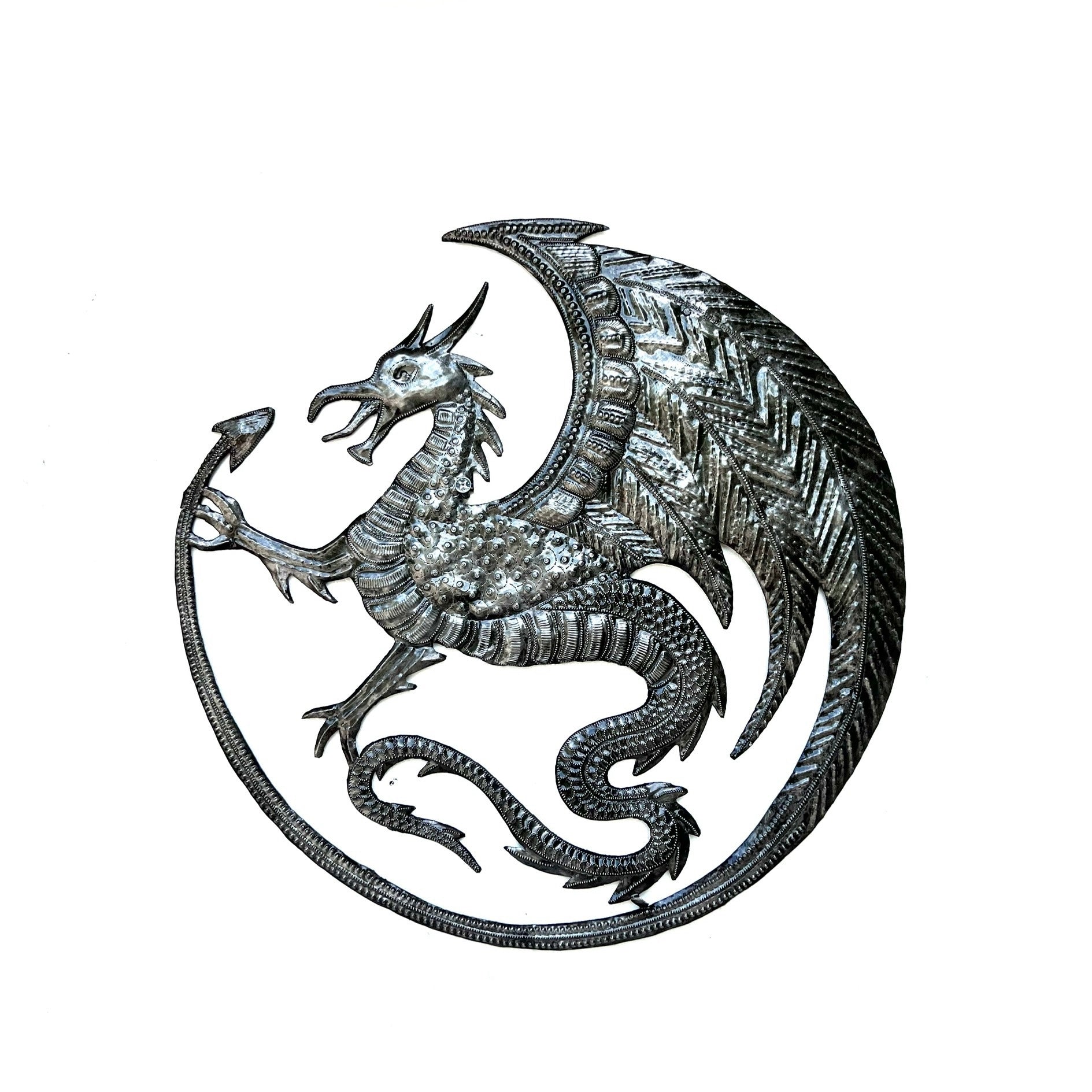 Round Metal Dragon