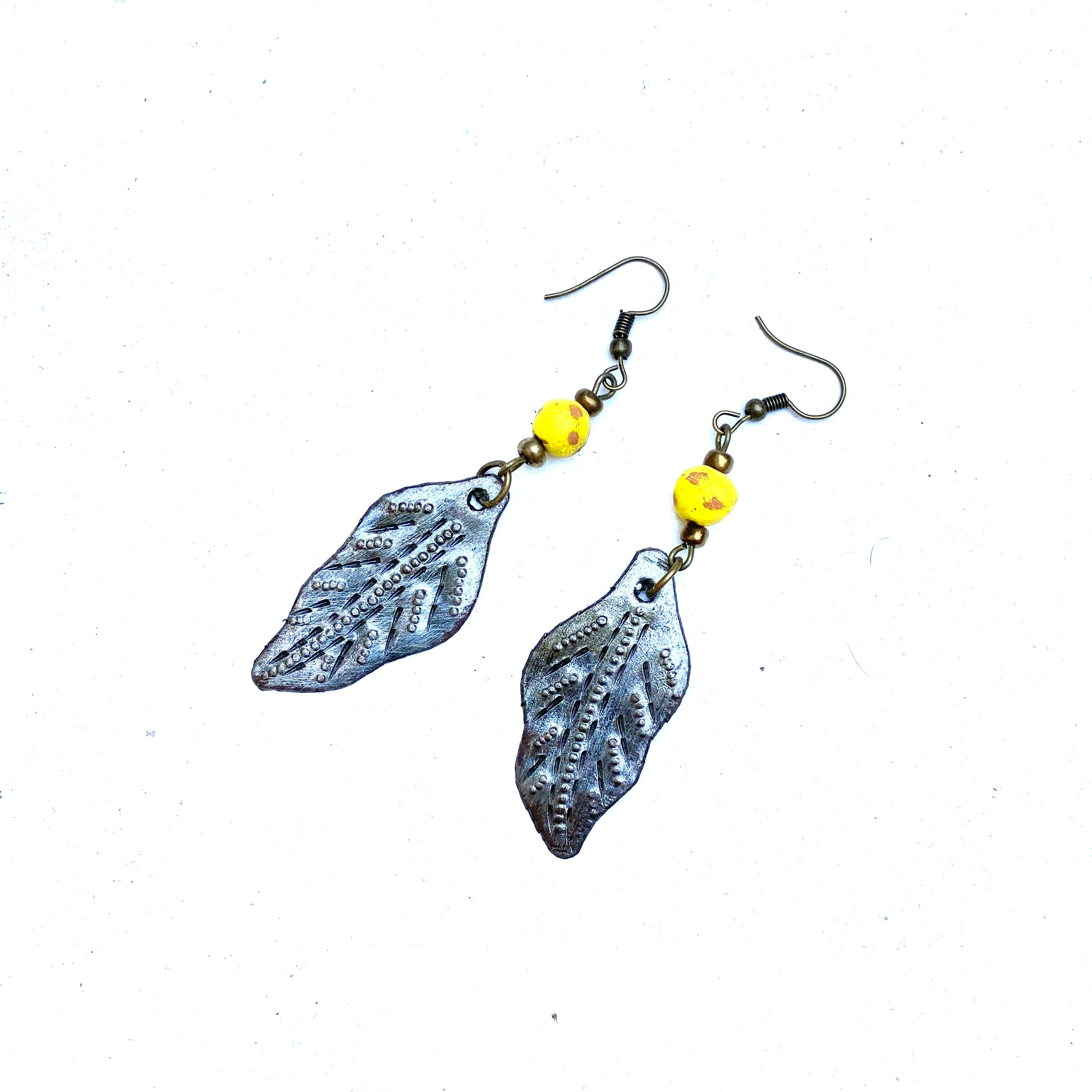 Metal hot sale leaf earrings