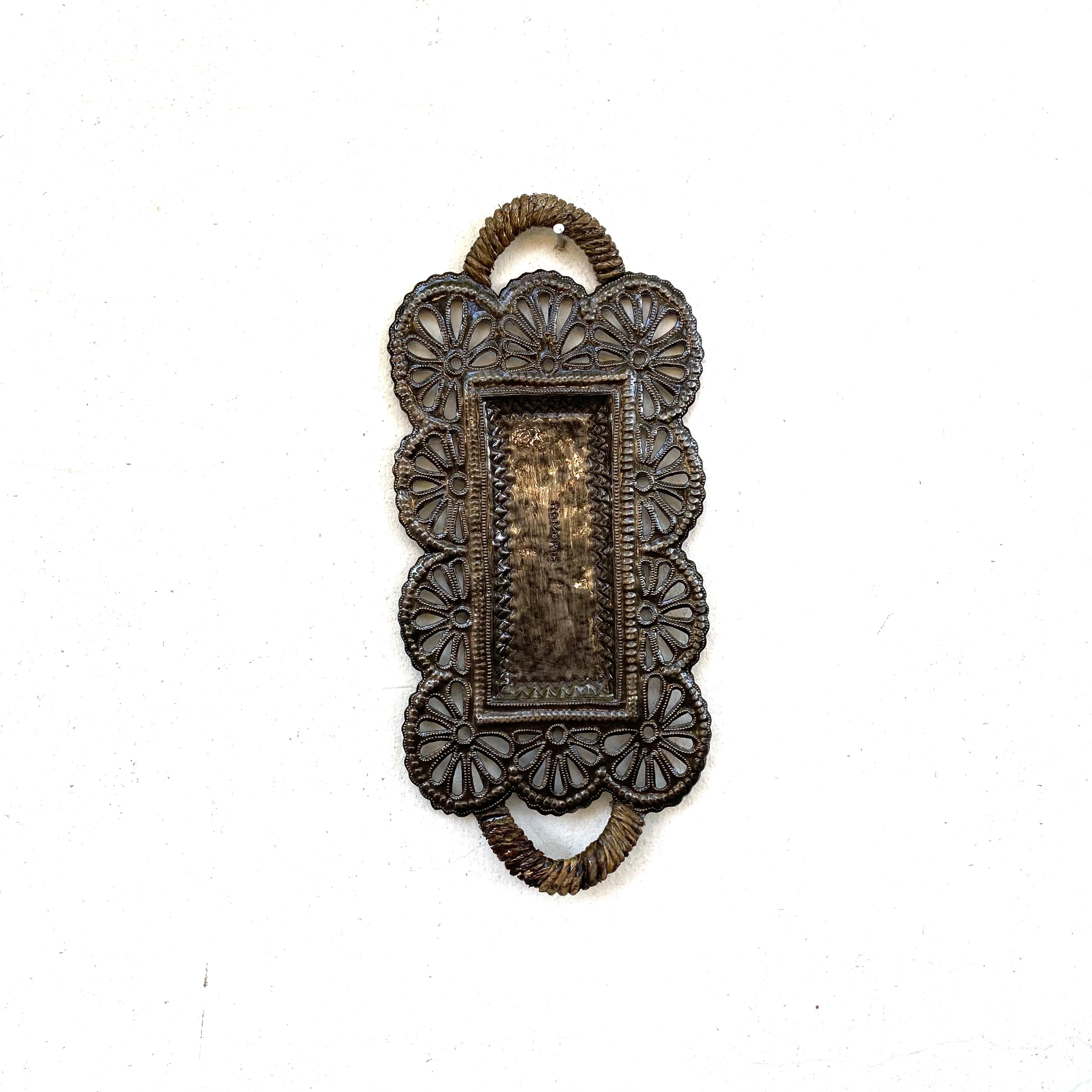 Metal Art Small Platter