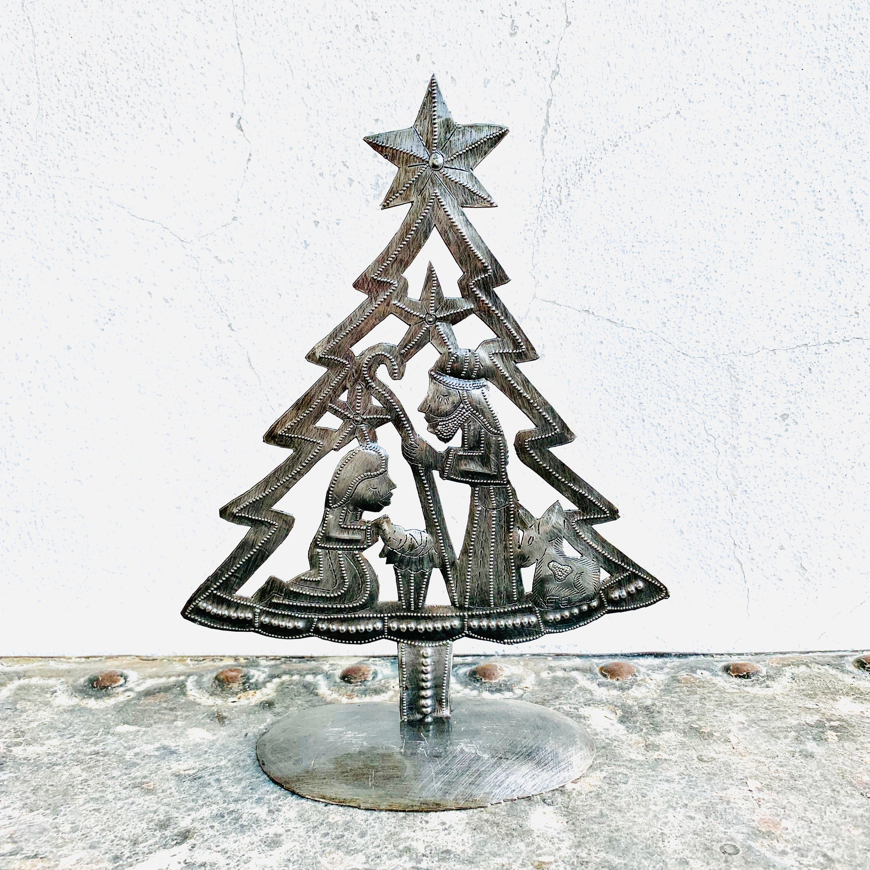 Standing Tree Nativity #2