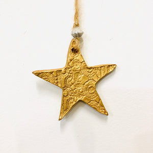 Gold Lace Ceramic Ornament (Set of 5)