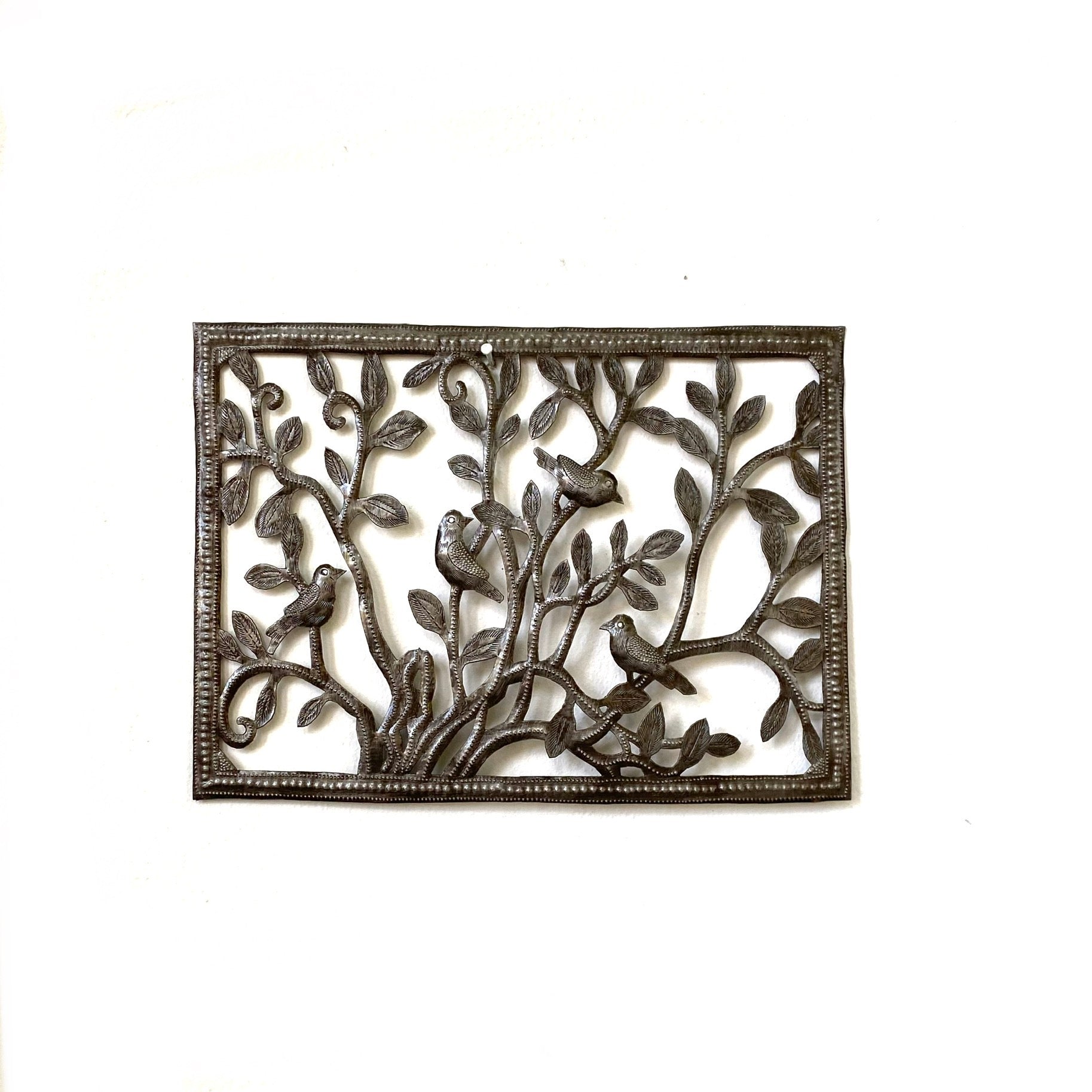 Horizontal Birds in Trees