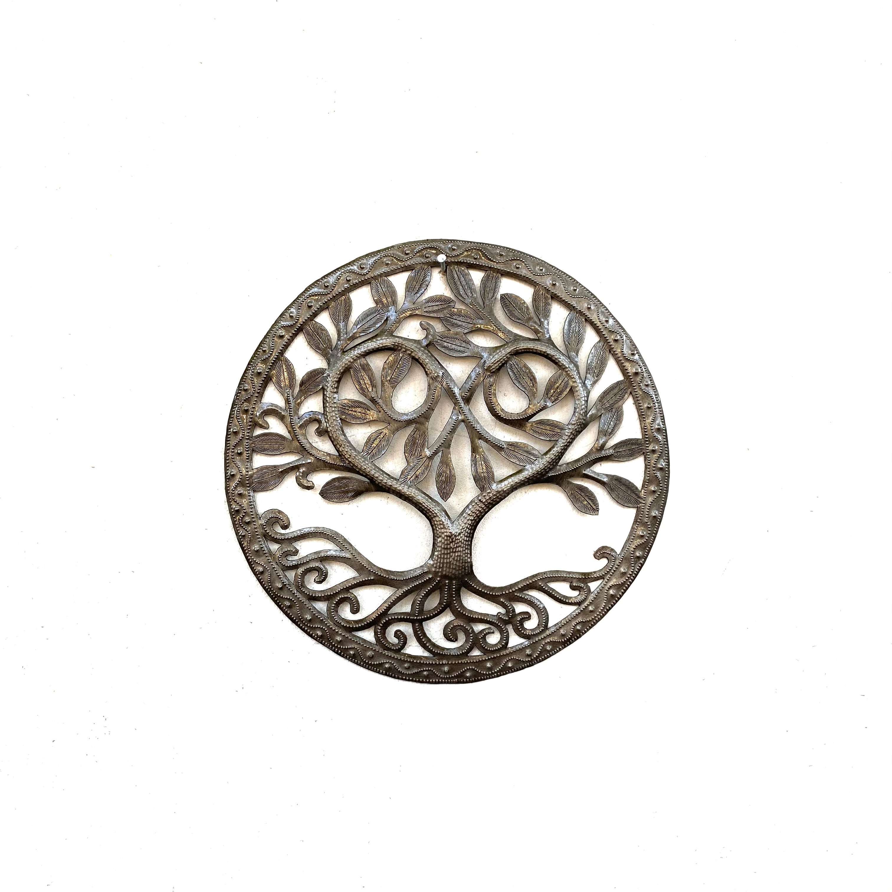 Round Tree with Heart