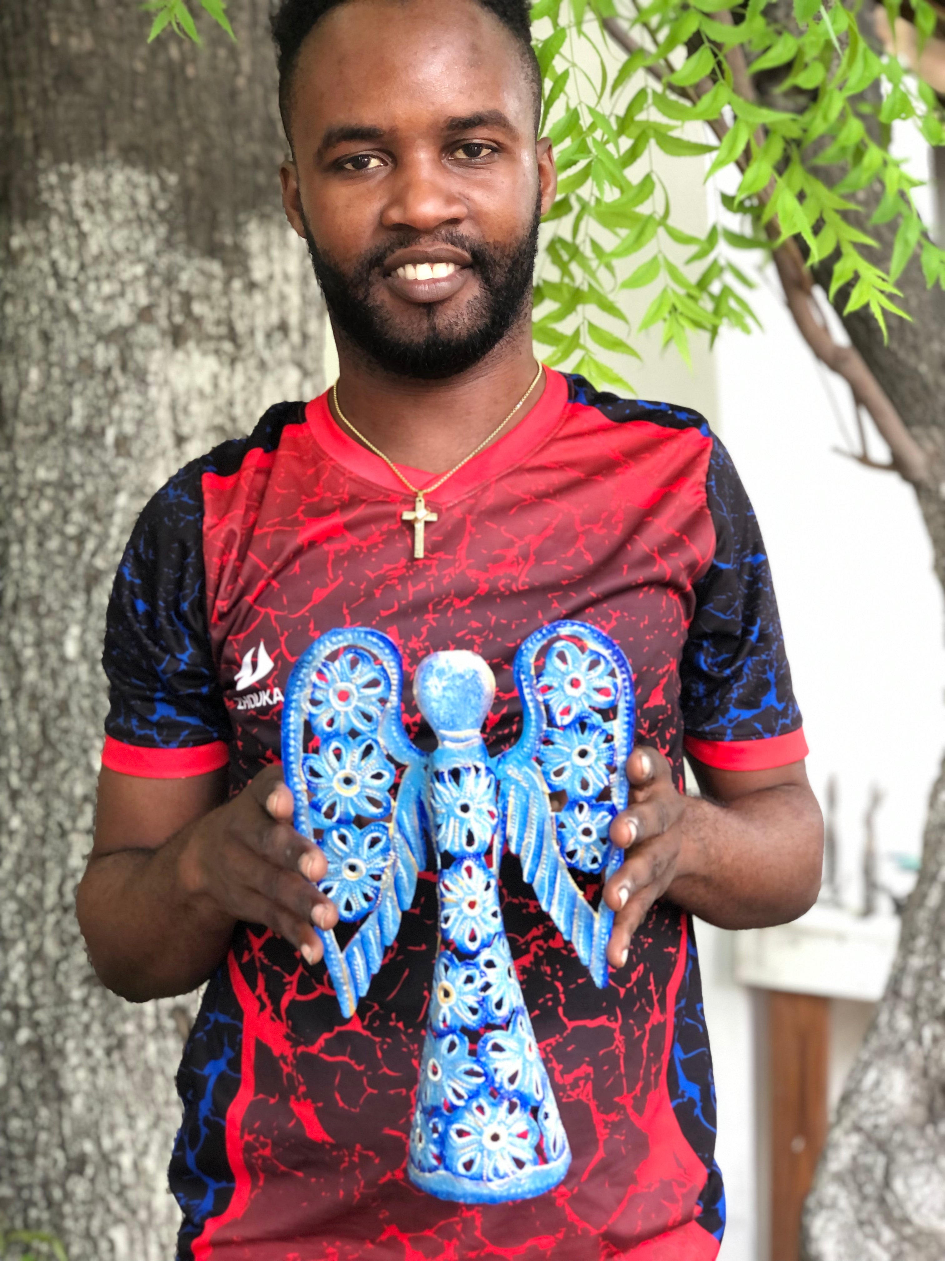 Romario Medium Angel