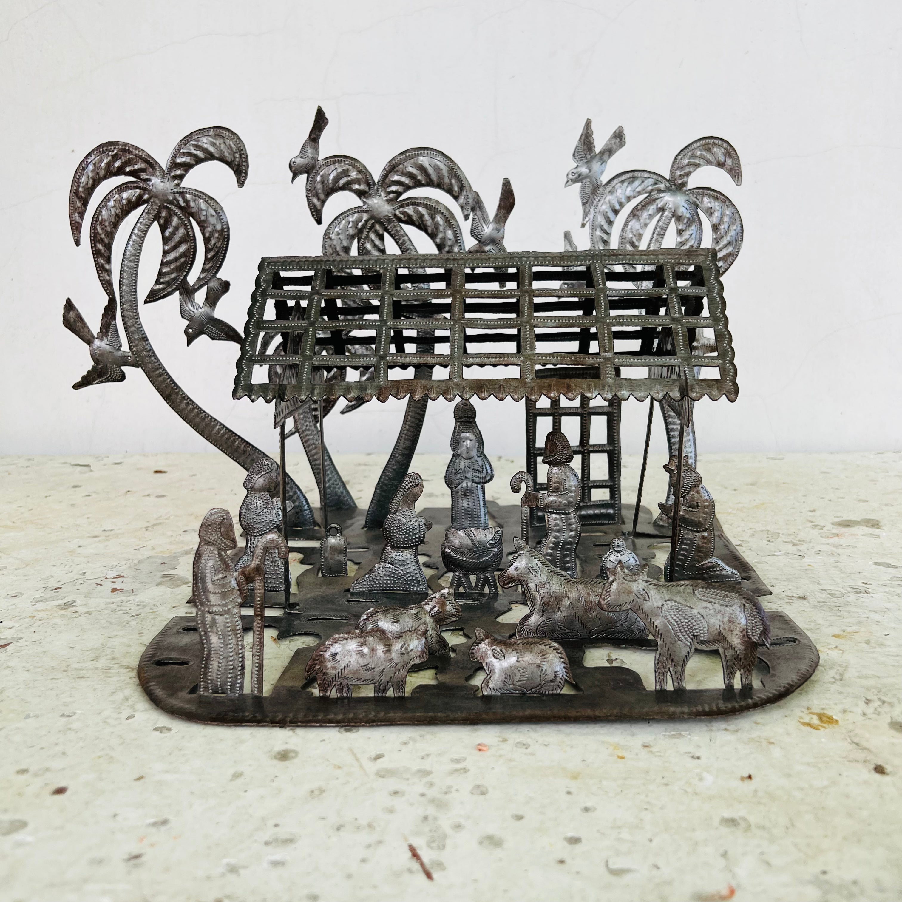 Pop Up Standing Nativity